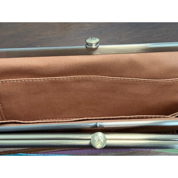 New without tags - HOBO Lauren Clutch Wallet - Multi Media - Picture 11 of 12